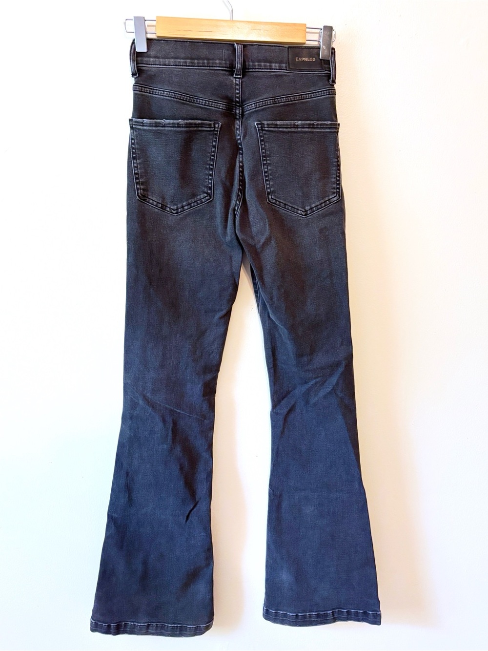 Express High Rise Flare Jeans - Picture 2 of 8